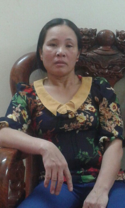 Cô Nguyễn Thị Dùng sinh năm 1970 quê Hải Dương rất hiền
