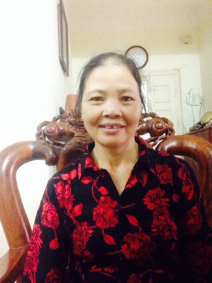Cô Triệu Thị Kim sinh năm 1962 mong muốn chăm ông bà